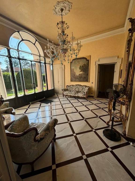 appartamento in affitto a Legnano