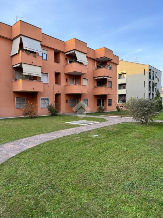 appartamento in affitto a Legnano