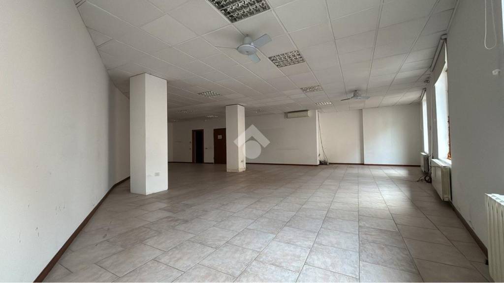 ufficio in affitto a Legnano