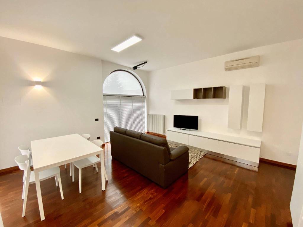 appartamento in affitto a Legnano