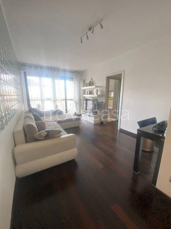 appartamento in affitto a Legnano