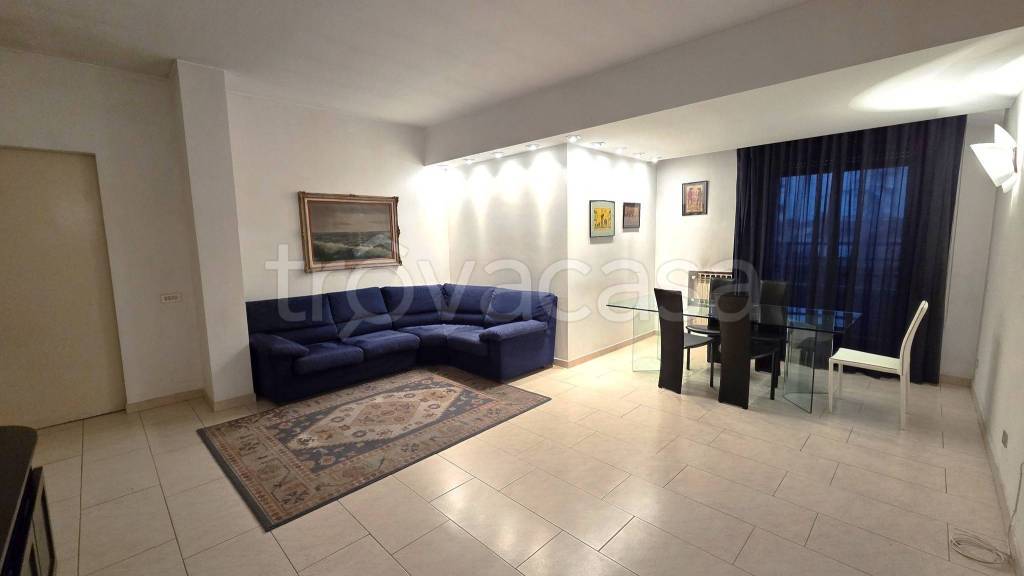 appartamento in affitto a Legnano