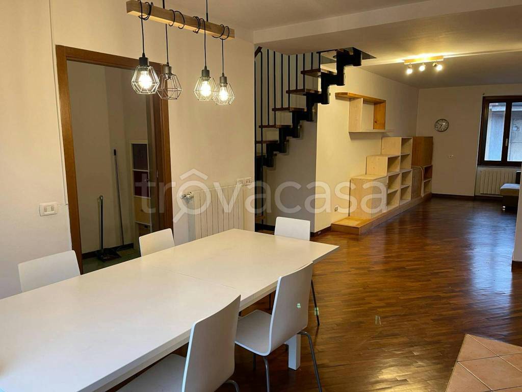 appartamento in affitto a Legnano