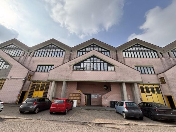 ufficio in affitto a Legnano