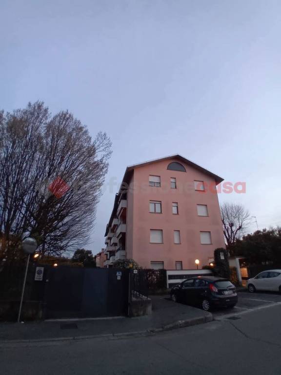 appartamento in affitto a Legnano