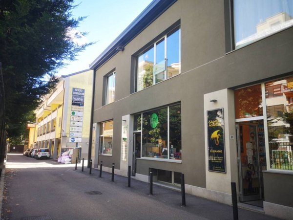 negozio in affitto a Legnano