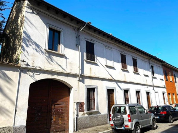 intera palazzina in affitto a Legnano
