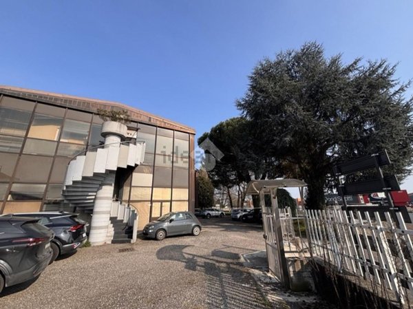 ufficio in affitto a Legnano