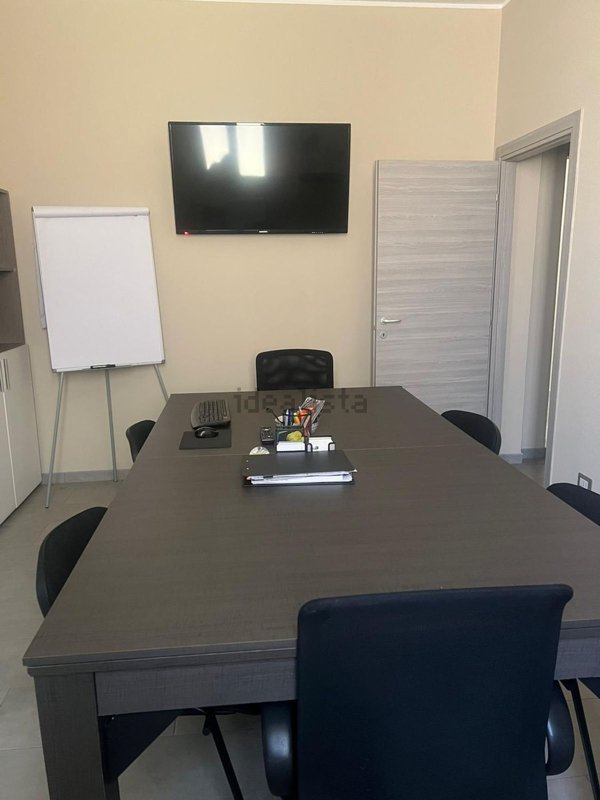 ufficio in affitto a Legnano