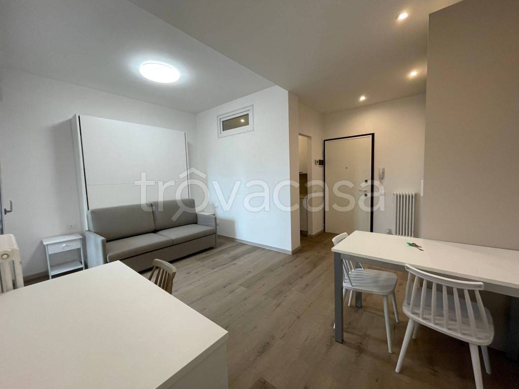 appartamento in affitto a Legnano