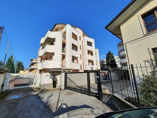 appartamento in affitto a Legnano