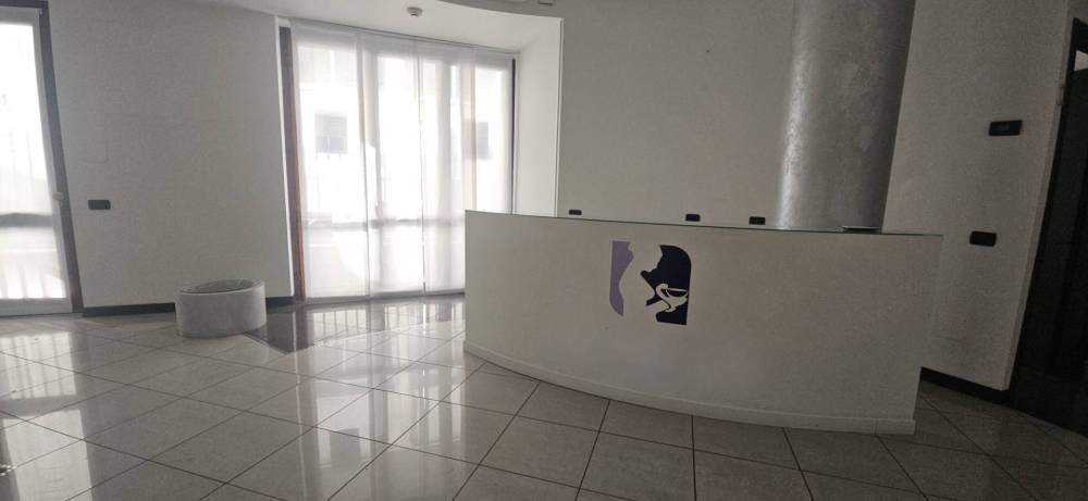 ufficio in affitto a Legnano