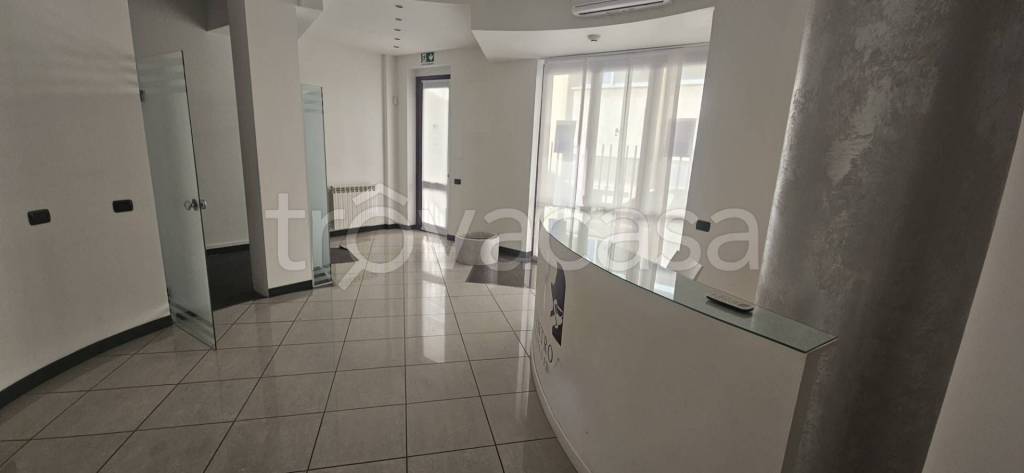 ufficio in affitto a Legnano