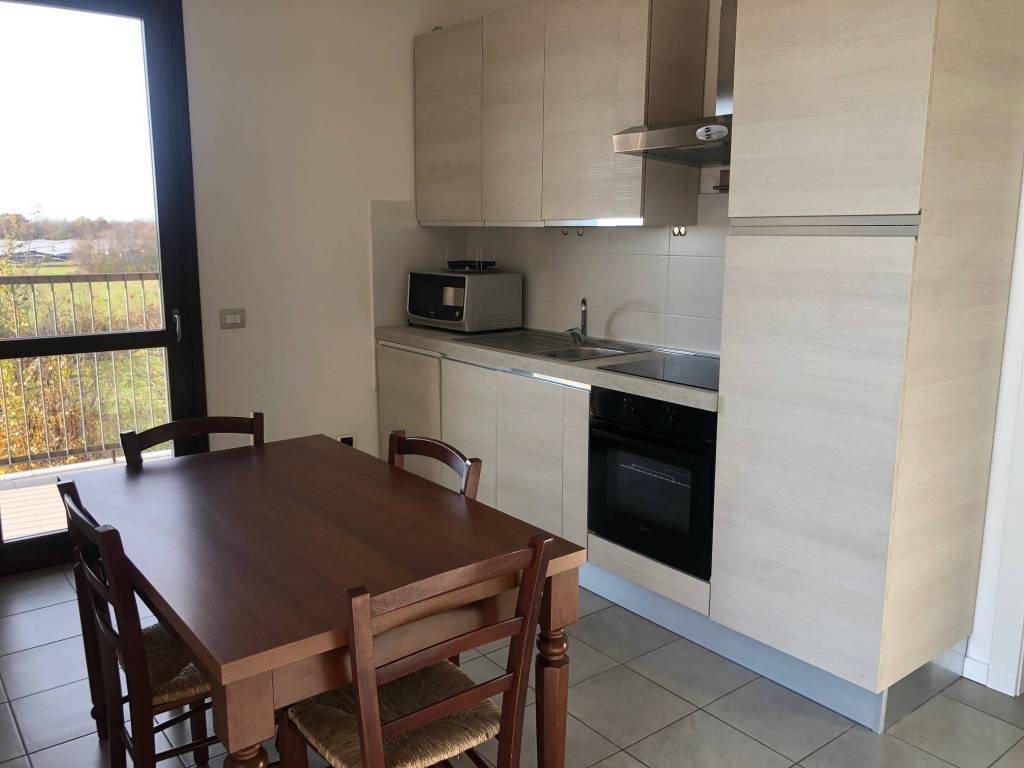 appartamento in affitto a Legnano