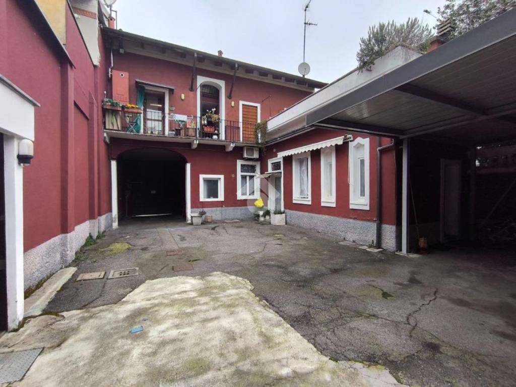 appartamento in affitto a Legnano