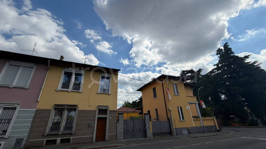 appartamento in affitto a Legnano