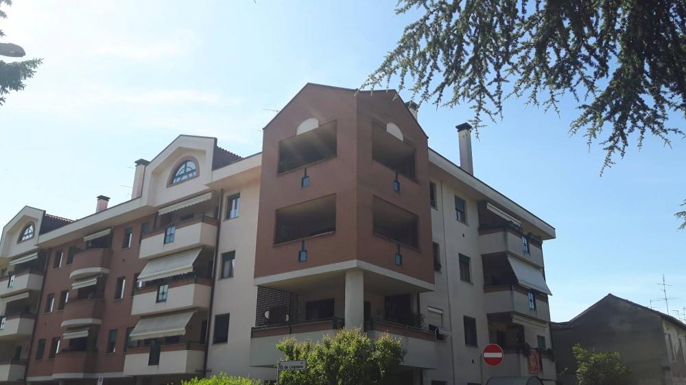 appartamento in affitto a Legnano