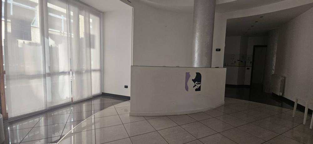ufficio in affitto a Legnano
