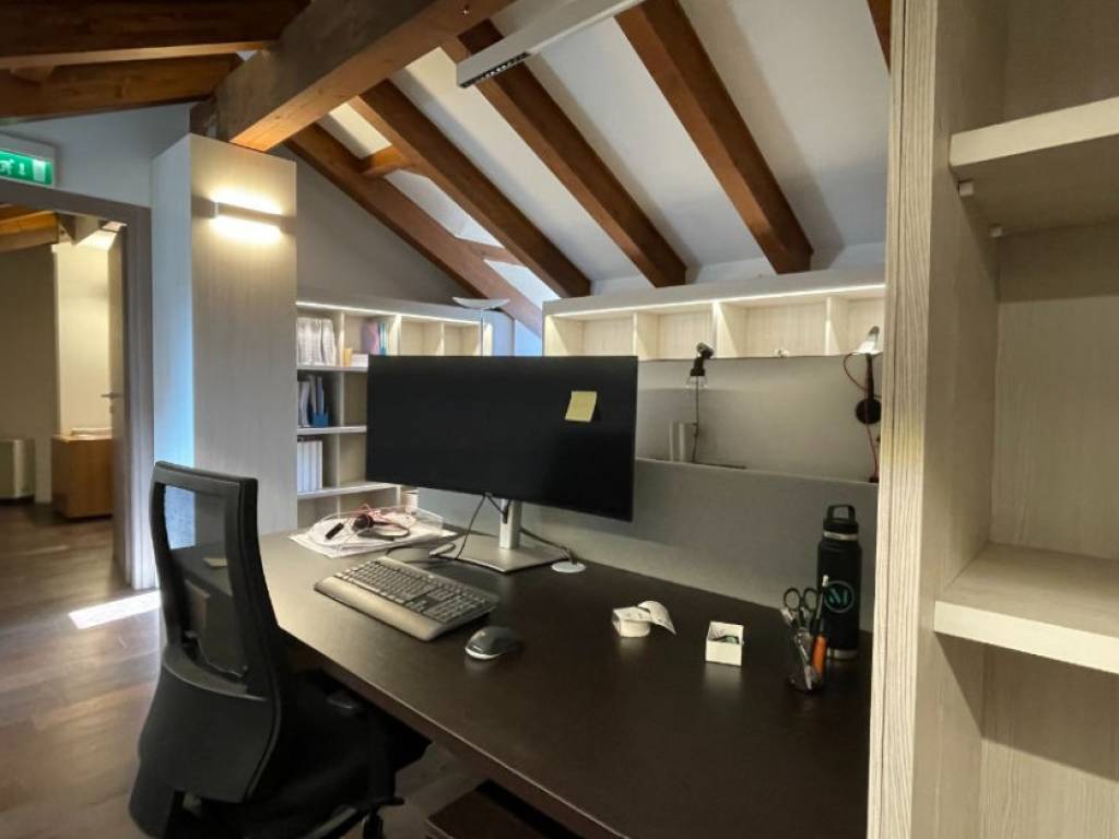 ufficio in affitto a Legnano