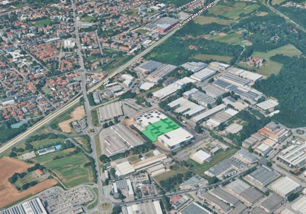 locale commerciale in affitto a Legnano