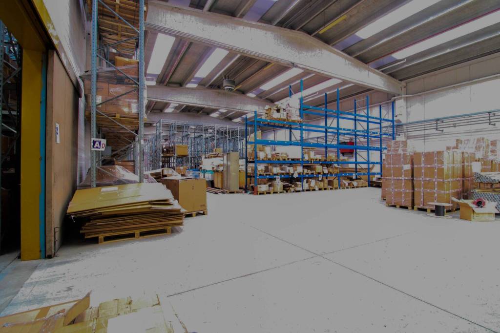 locale commerciale in affitto a Liscate