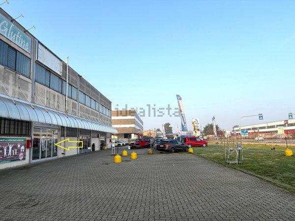 negozio in affitto a Liscate