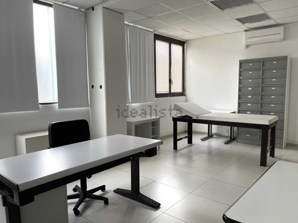 ufficio in affitto a Liscate