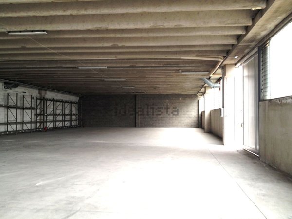 negozio in affitto a Liscate