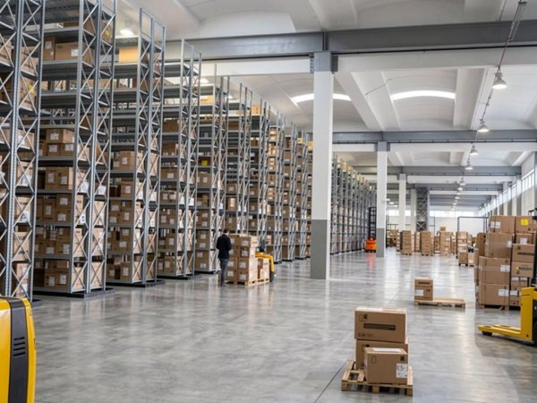 locale commerciale in affitto a Liscate