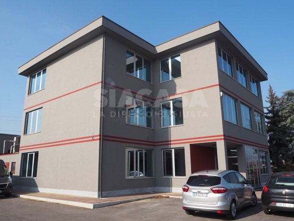 ufficio in affitto a Liscate