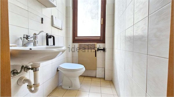 ufficio in affitto a Magenta