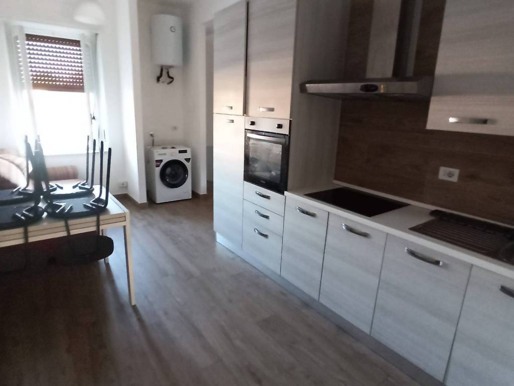 appartamento in affitto a Magenta in zona Ponte Vecchio