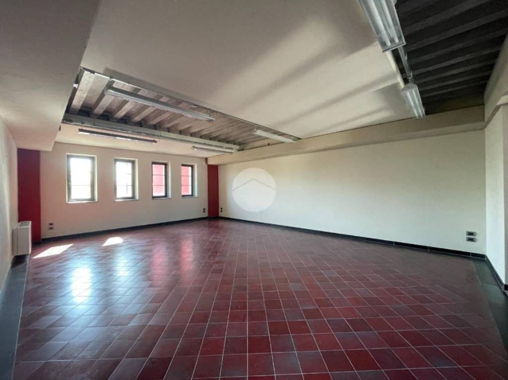 ufficio in affitto a Magenta