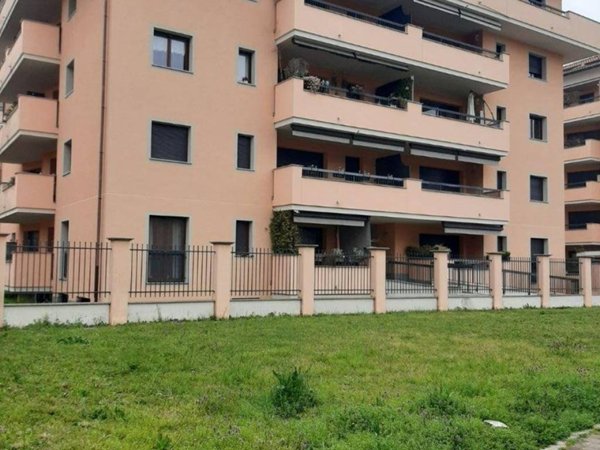 appartamento in affitto a Magenta