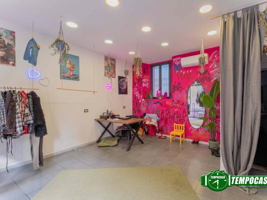 negozio in affitto a Magenta