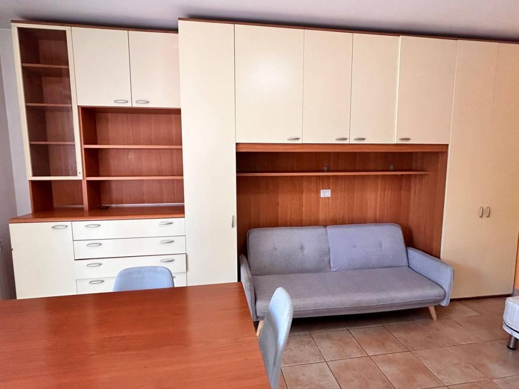 appartamento in affitto a Magnago