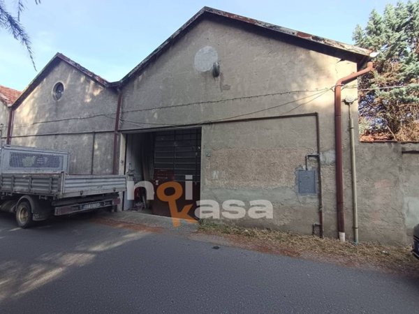 locale commerciale in affitto a Magnago in zona Bienate