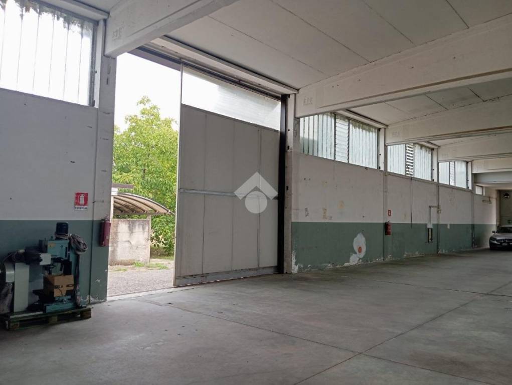 appartamento in affitto a Magnago in zona Bienate
