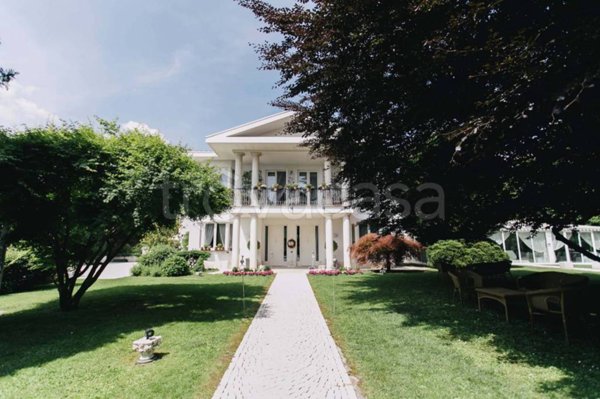 appartamento in affitto a Magnago in zona Bienate