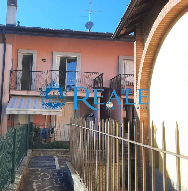 appartamento in affitto a Marcallo con Casone in zona Marcallo