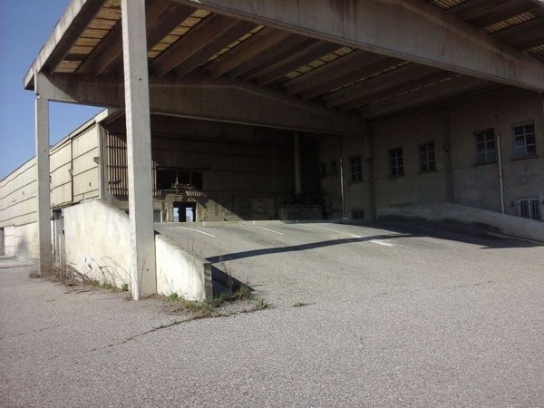 appartamento in affitto a Marcallo con Casone