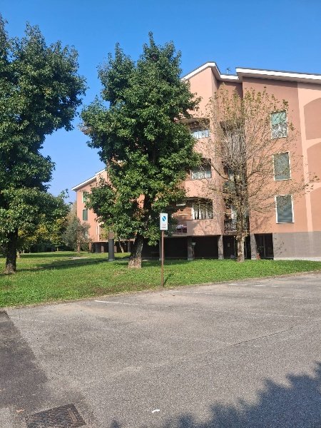 appartamento in affitto a Masate