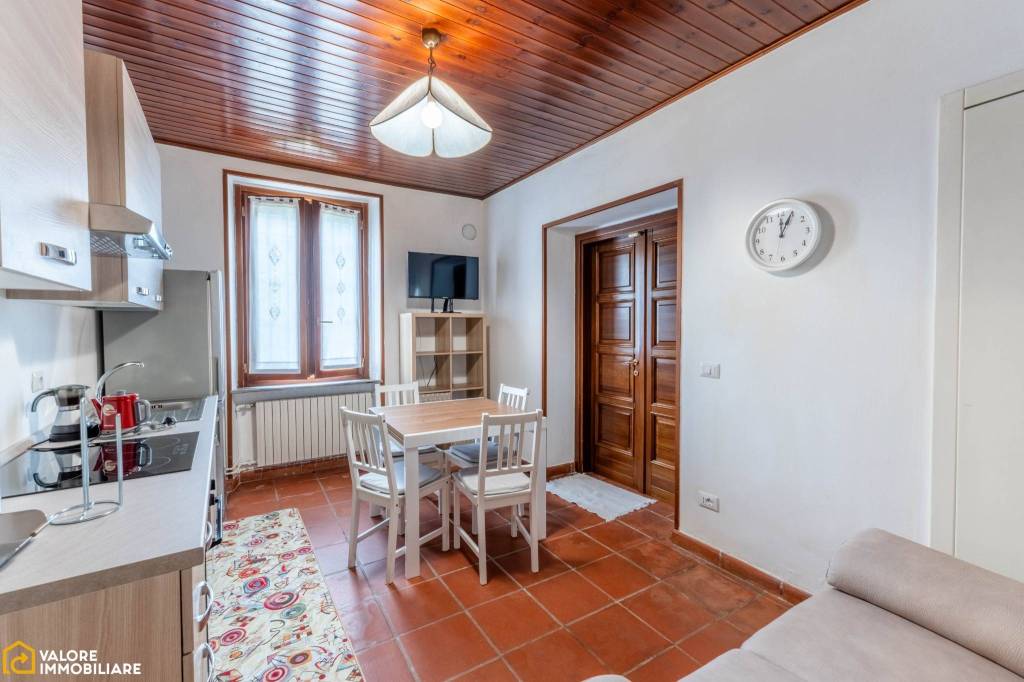 appartamento in affitto a Mediglia in zona Robbiano