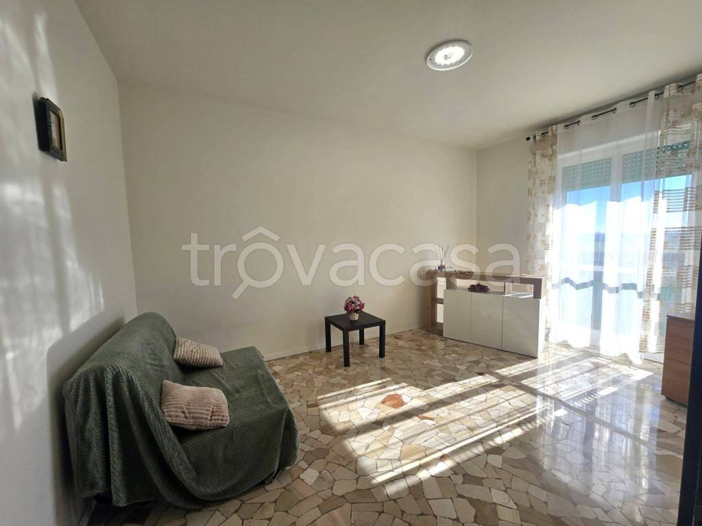 appartamento in affitto a Mediglia in zona Vigliano