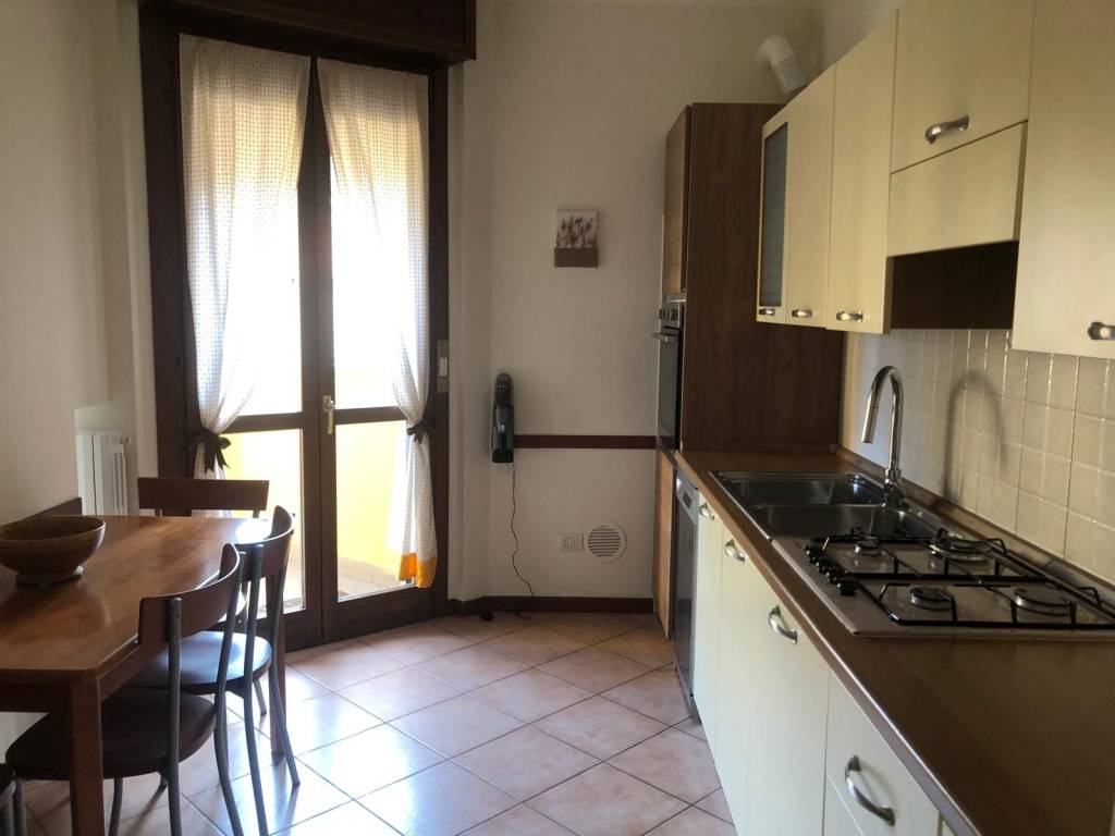 appartamento in affitto a Melegnano