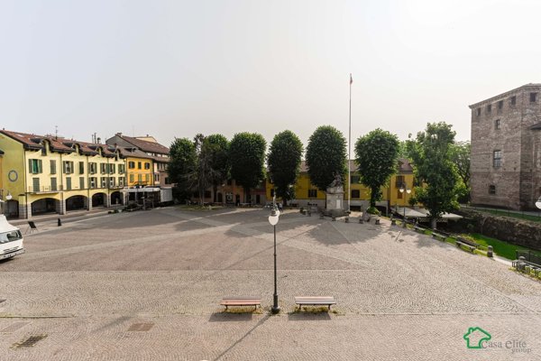 appartamento in affitto a Melegnano