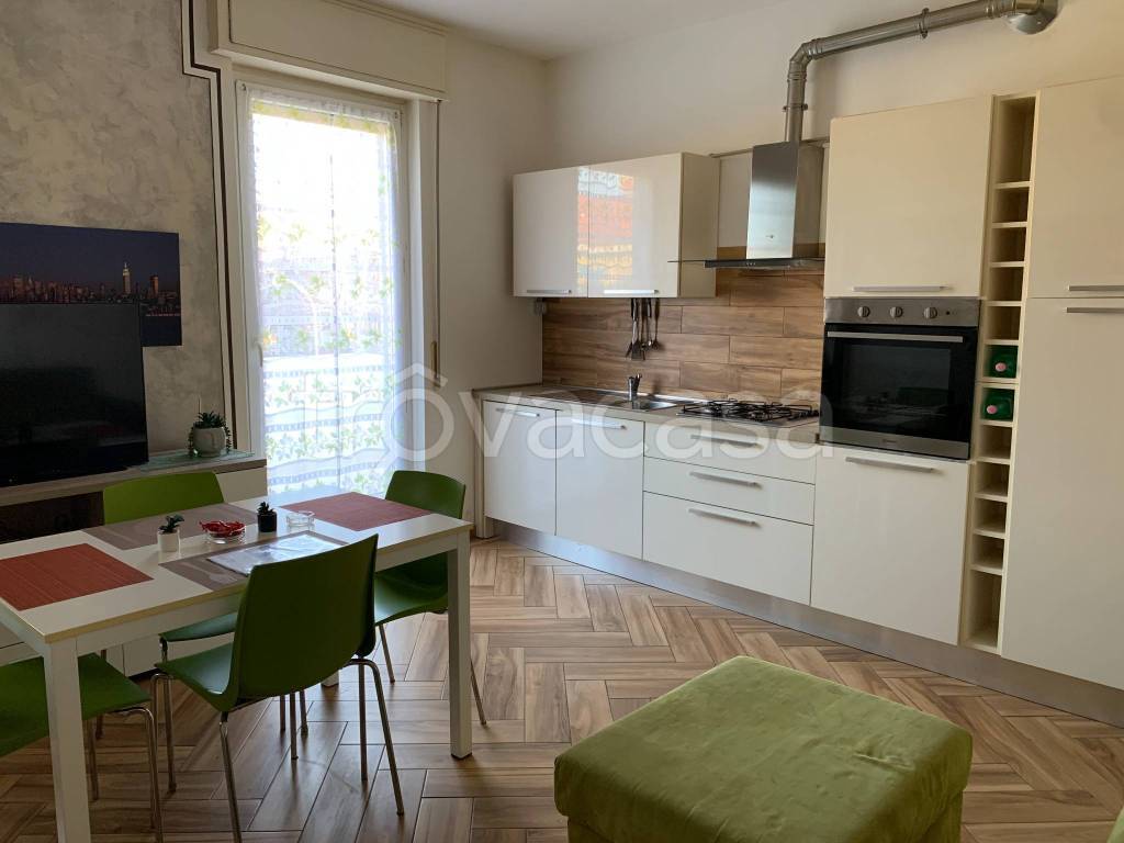 appartamento in affitto a Melegnano