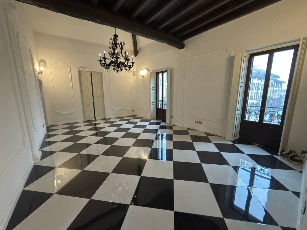 appartamento in affitto a Melegnano