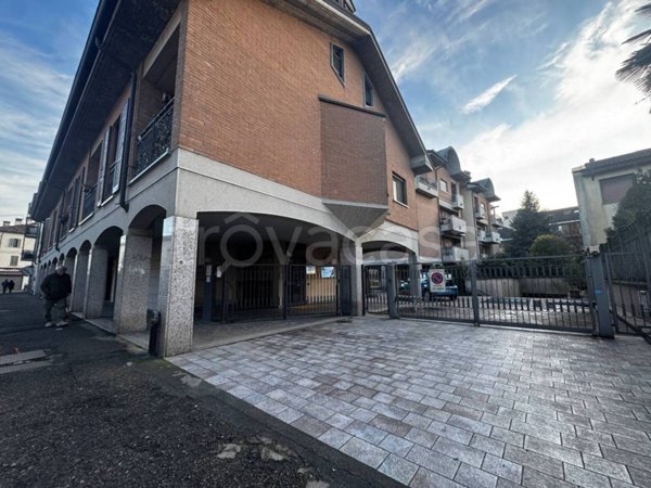 appartamento in affitto a Melegnano