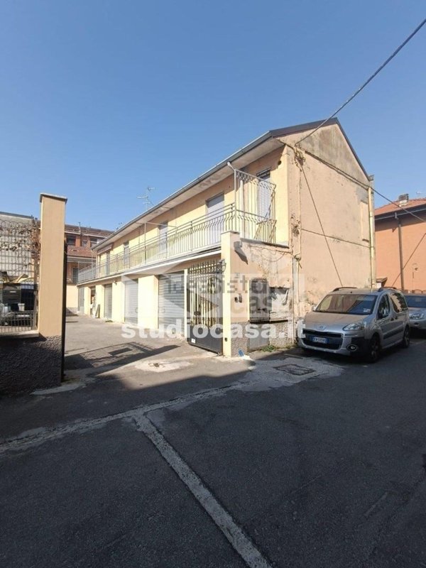 appartamento in affitto a Melegnano